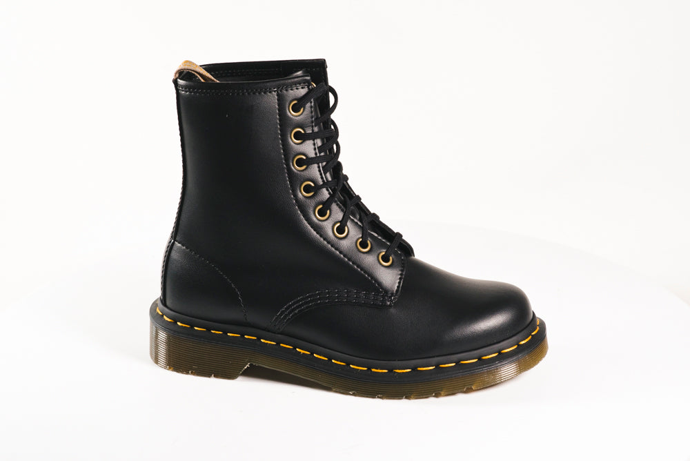 Vegan dr martens top black friday