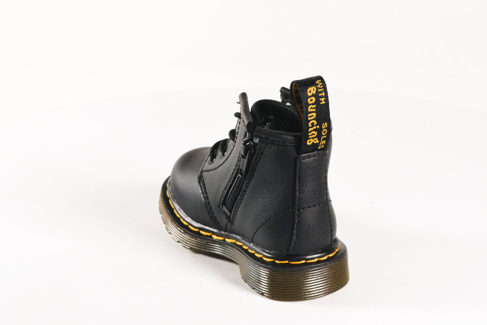 Shops Dr Marten Boot Bundle Kids/infant size US4