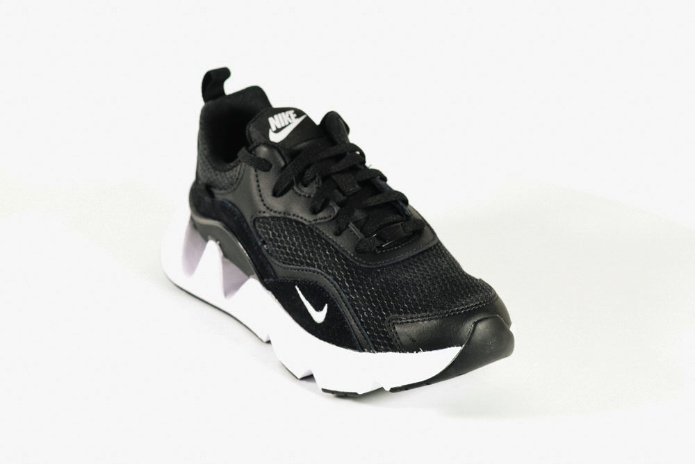 WOMENS NIKE RYZ 365 II SNEAKER - CLEARANCE