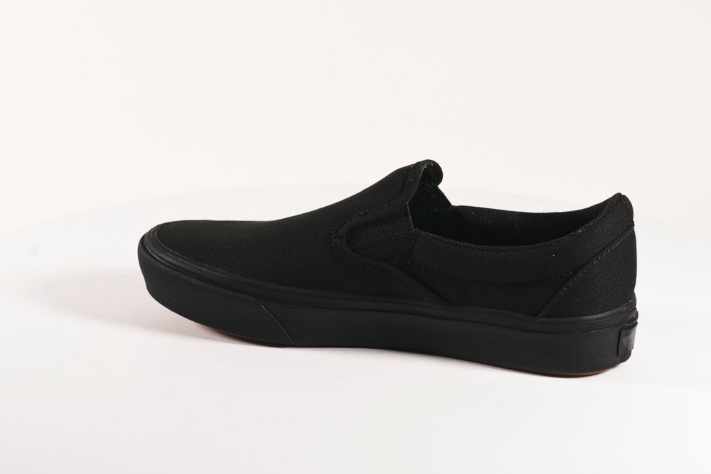 WOMENS VANS COMFYCUSH SLIP ON