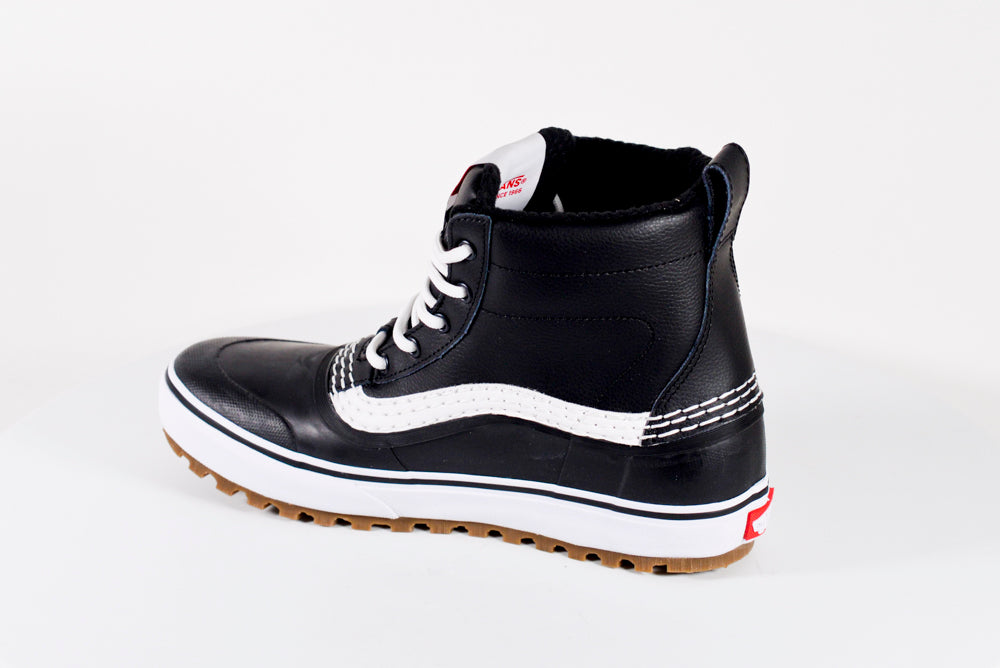 スノーボード VANS  BOOTS STANDARD MID BOA MTE Vans MTE Standard Mid Boa Waterproof Boots - black/black