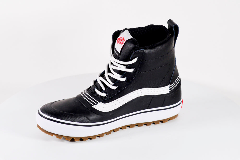 MENS VANS STANDARD MID SNOW MTE - CLEARANCE