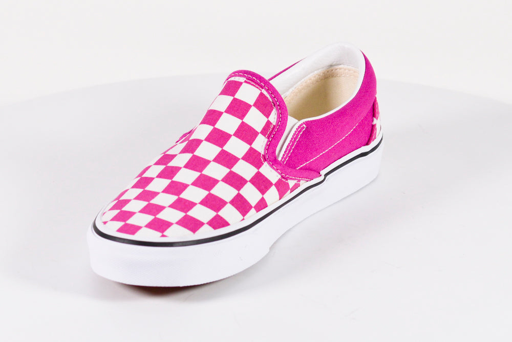 Magenta on sale checkered vans