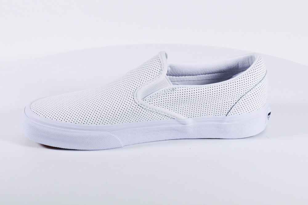 WOMENS VANS PERF LEATHER SLIP ON CLEARANCE