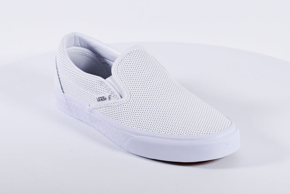 WOMENS VANS PERF LEATHER SLIP ON CLEARANCE