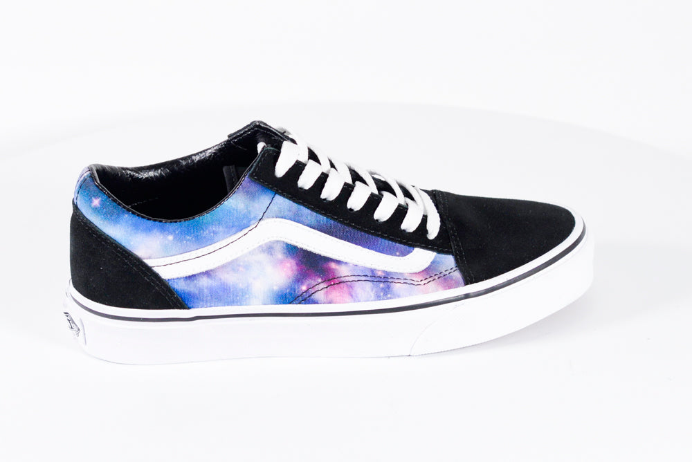 WOMENS VANS OLD SKOOL SNEAKER CLEARANCE