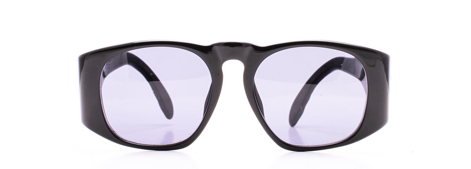 Chanel Ultra Rare Black Vintage Runway CC Logo Sunglasses For Sale at  1stDibs